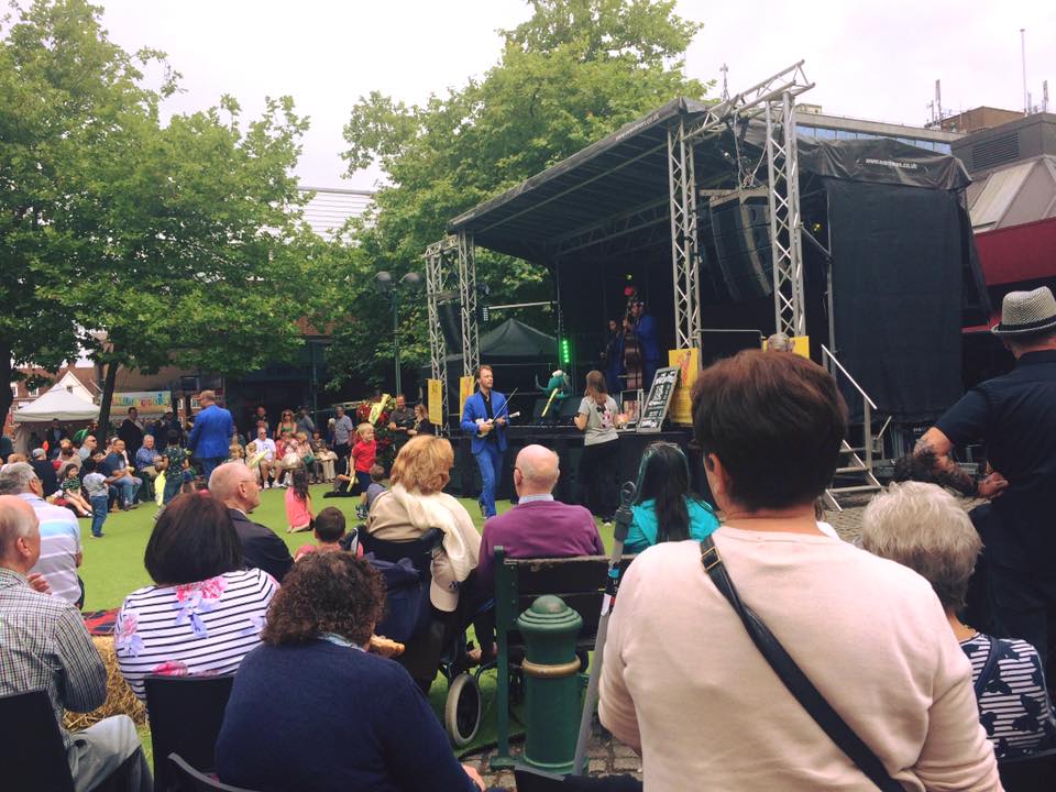 outdoor stage hire, stage for festival , stage hire near me , staging for events , staging for concert , platform hire , 