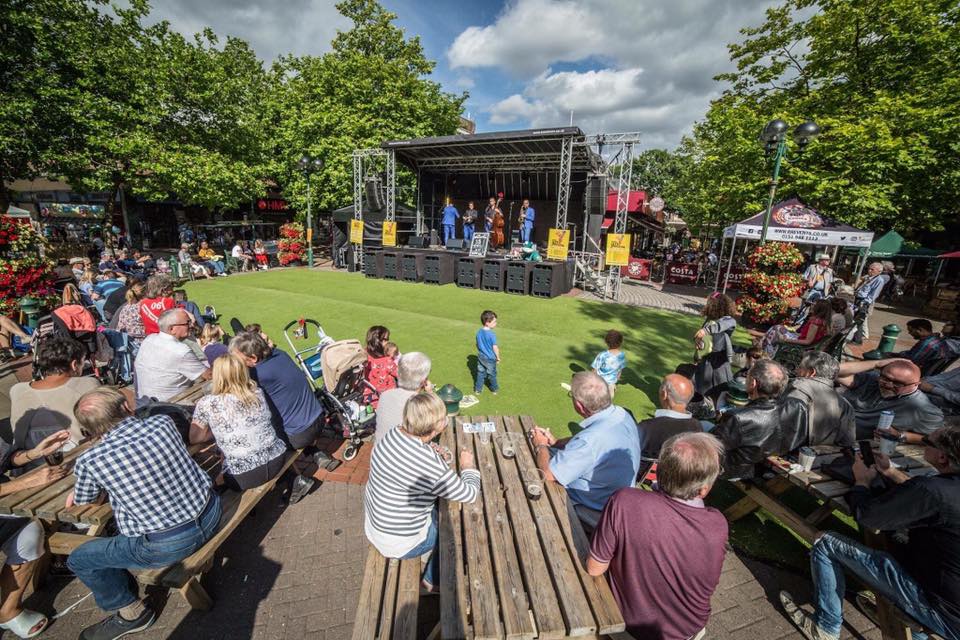 outdoor stage hire, stage for festival , stage hire near me , staging for events , staging for concert , platform hire , 