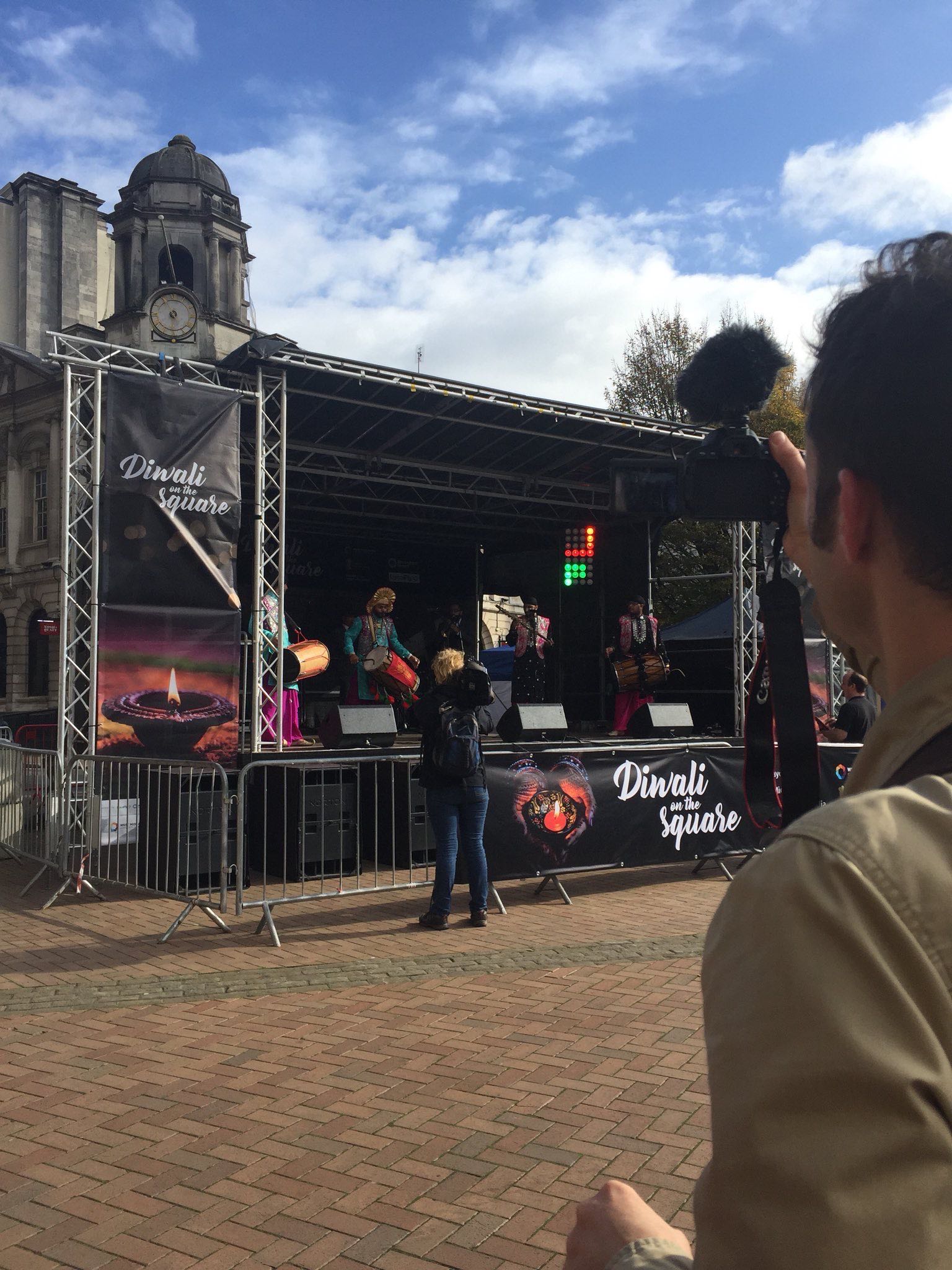 outdoor stage hire, stage for festival , stage hire near me , staging for events , staging for concert , platform hire , 