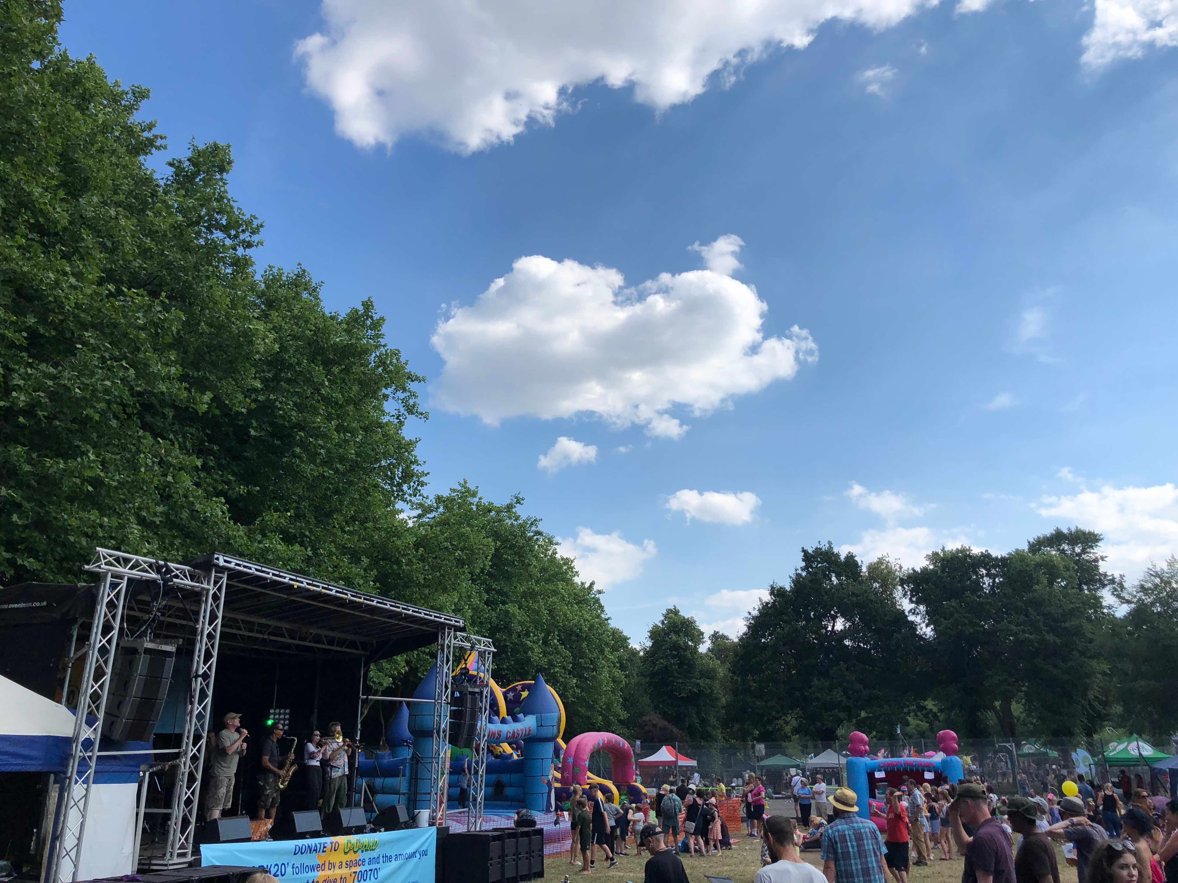 outdoor stage hire, stage for festival , stage hire near me , staging for events , staging for concert , platform hire , stage hire Birimingham , stage hire London , stage hire Nottingham , stage hire Stafford , 
