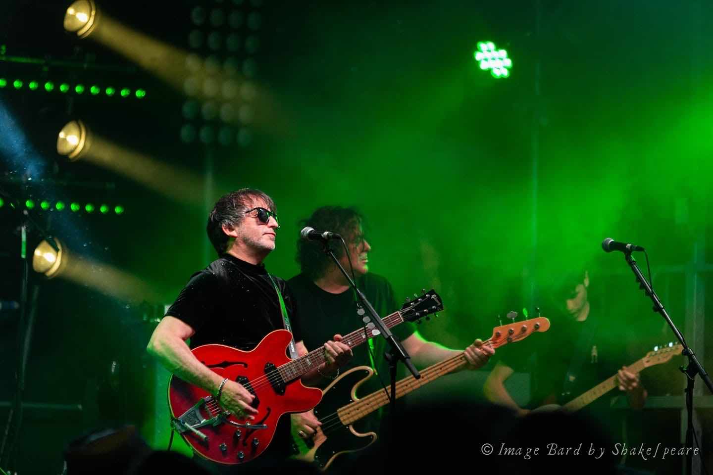 outdoor stage hire, stage for festival , stage hire near me , staging for events , staging for concert , platform hire , stage hire Birimingham , stage hire London , stage hire Nottingham , stage hire Stafford , 