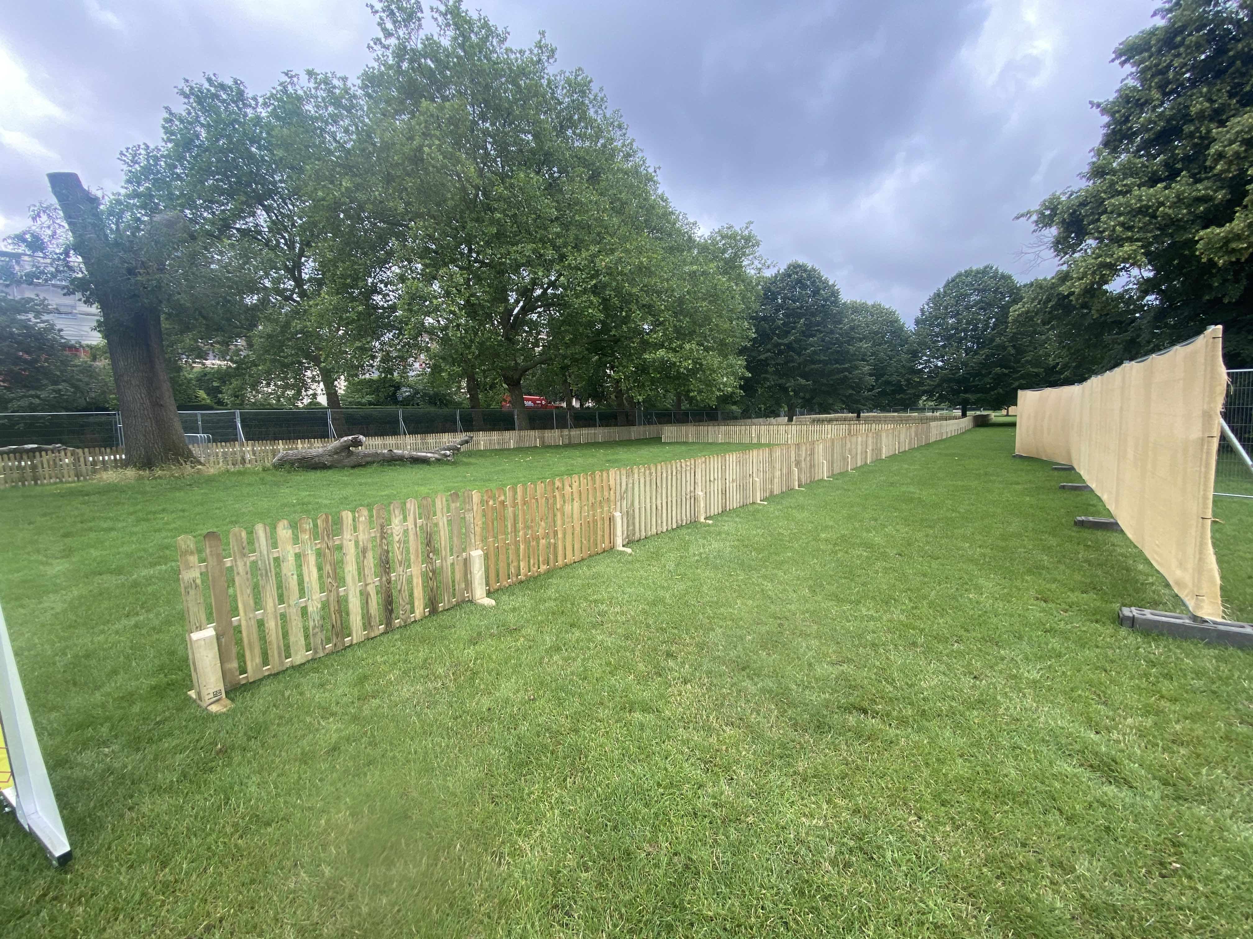 rustic picket fence hire , rustic fence , rustic fence events , picket fence hire , rental of picket fence , wooden fence hire , eventmen , stagemen ,