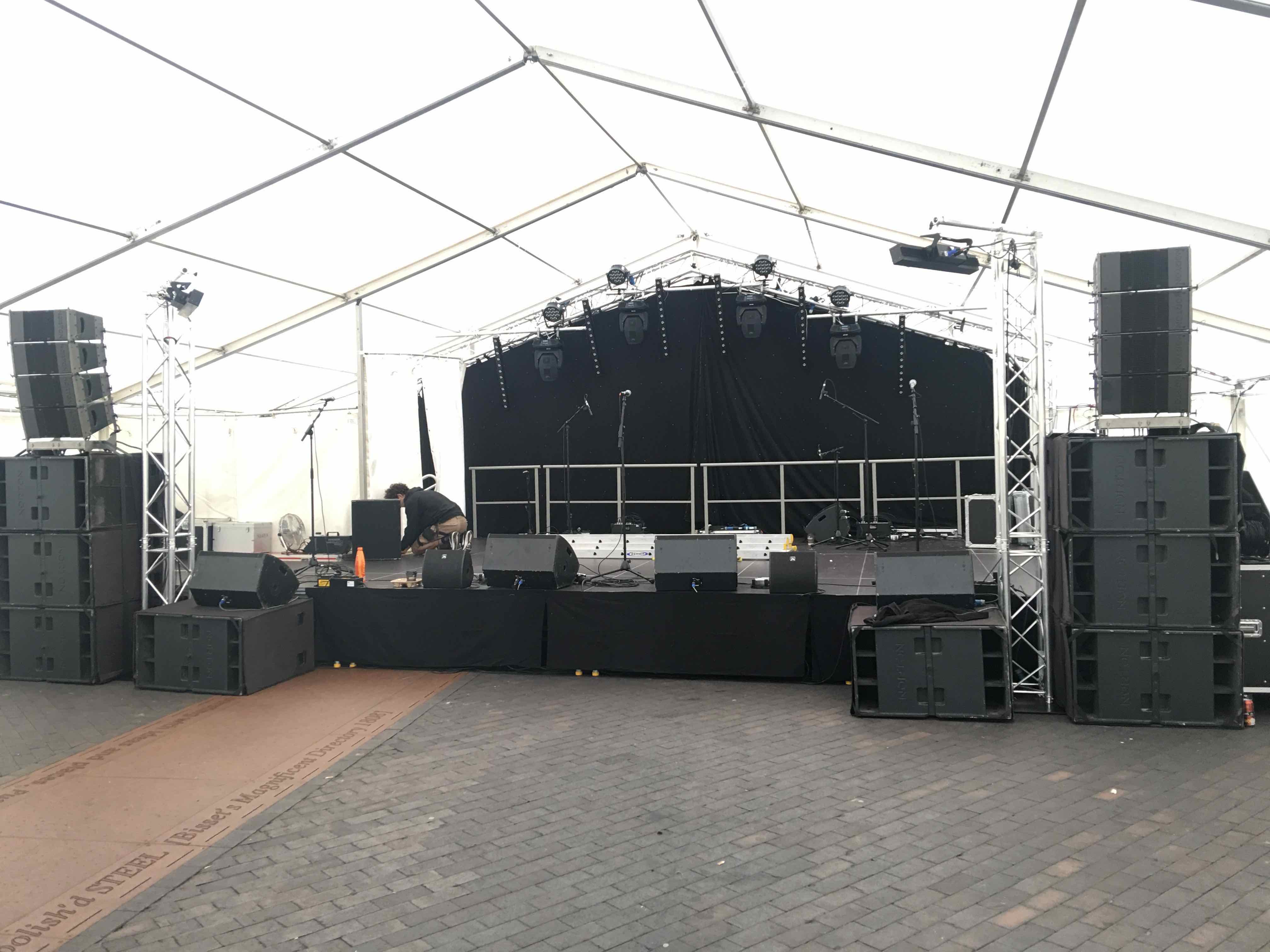 stage deck hire , stage deck rental , litedeck hire , globaldeck hire , riser hire , stage riser hire , stage riser rental , 