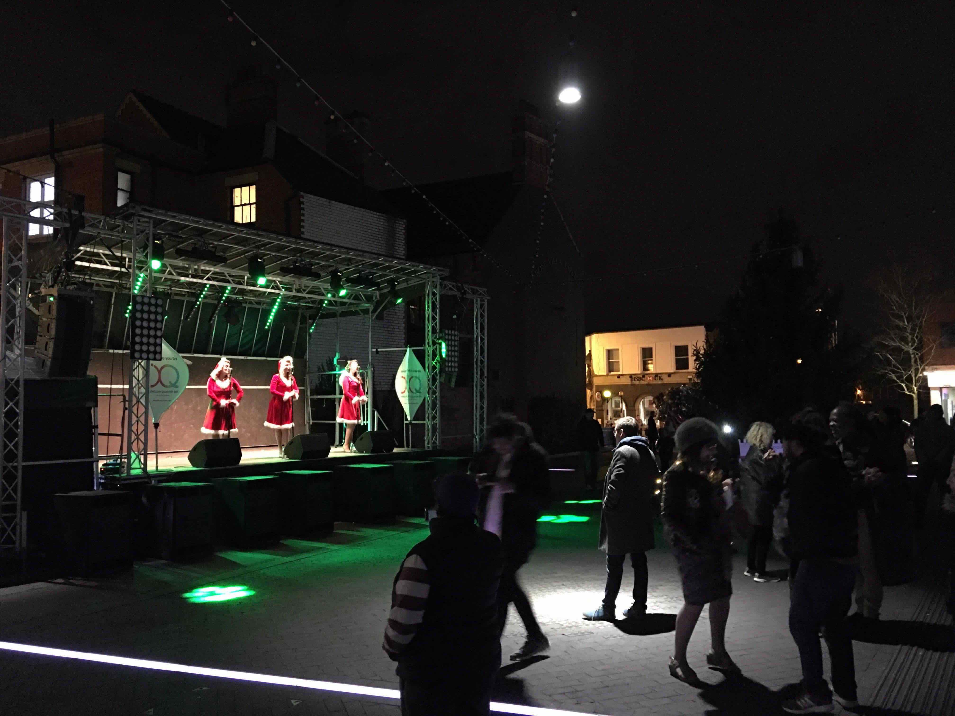 outdoor stage hire, stage for festival , stage hire near me , staging for events , staging for concert , platform hire , 