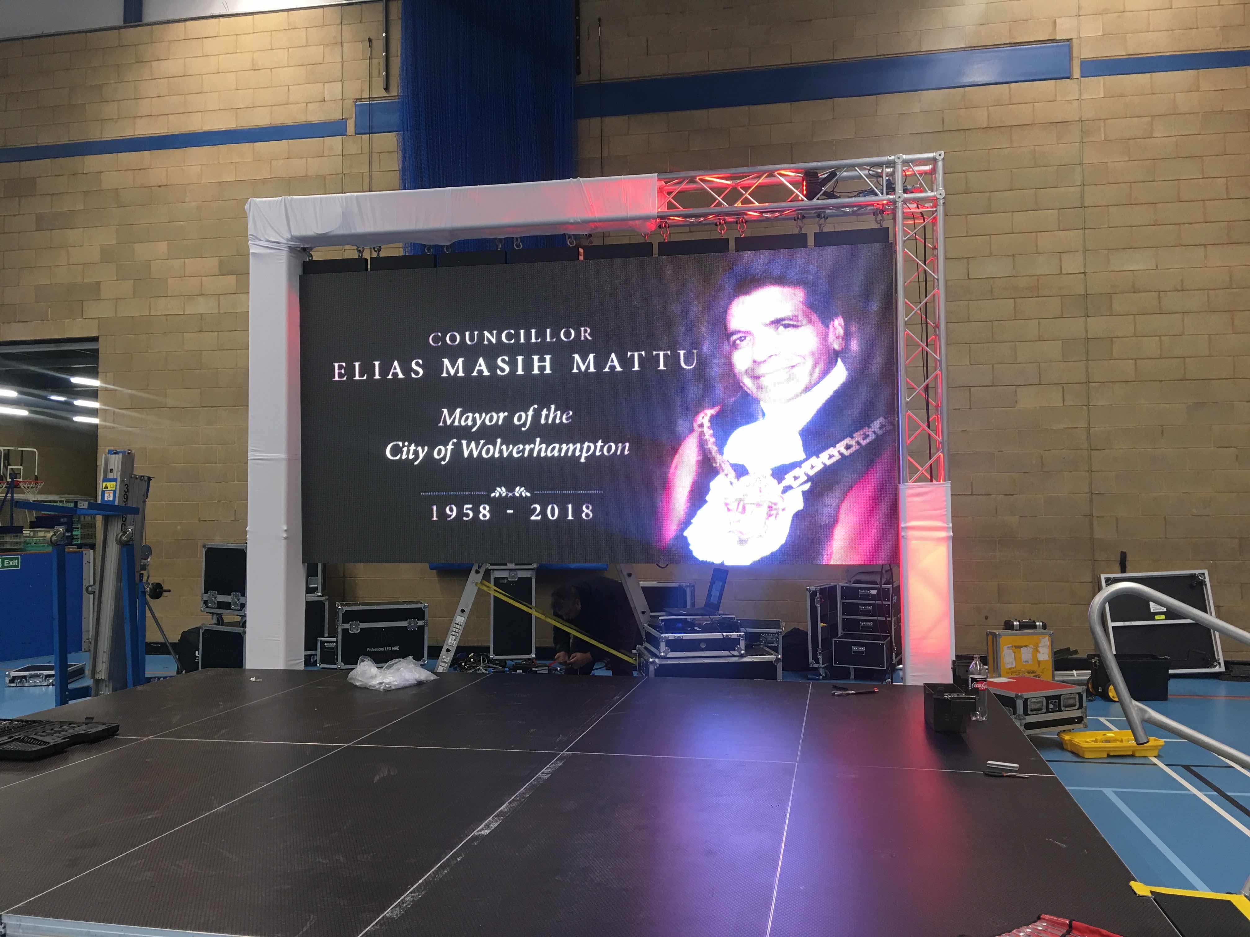 Truss hire near to me - Stage Men