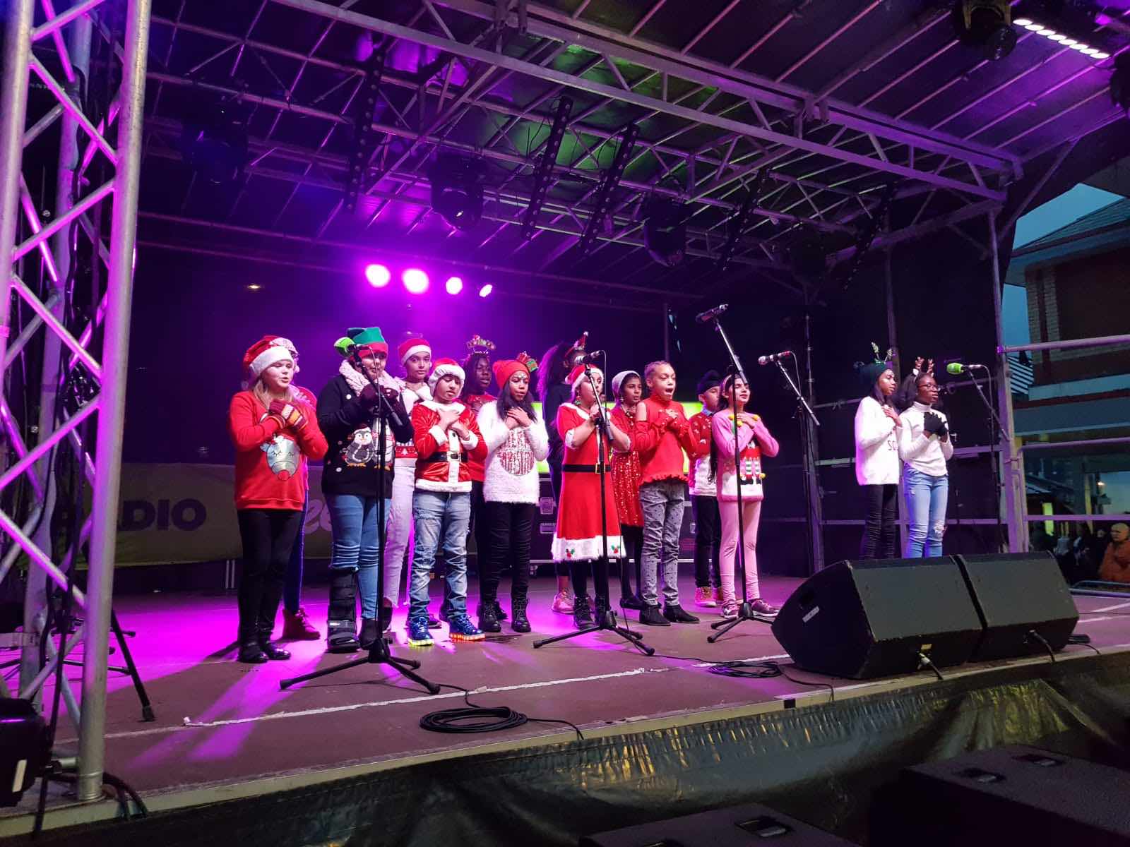 stage hire , outdoor stage hire , trailer stage hire , festival stage hire , stage for festival , 