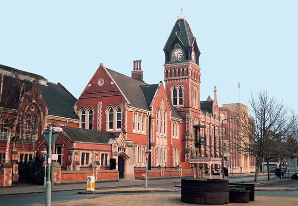 Burton hire , Burton concert , Burton on Trent live music ,