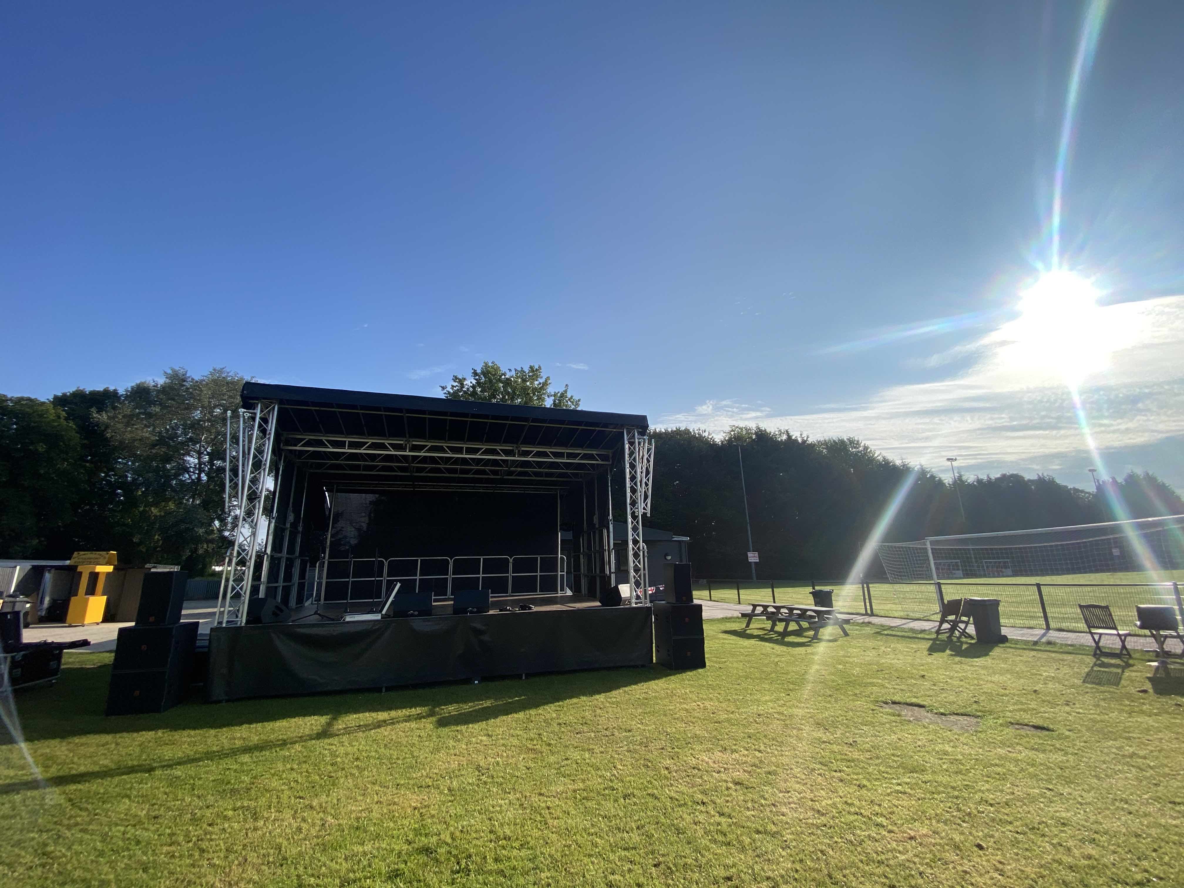 outdoor stage hire , staging hire , stage hire , outdoor event stage , 