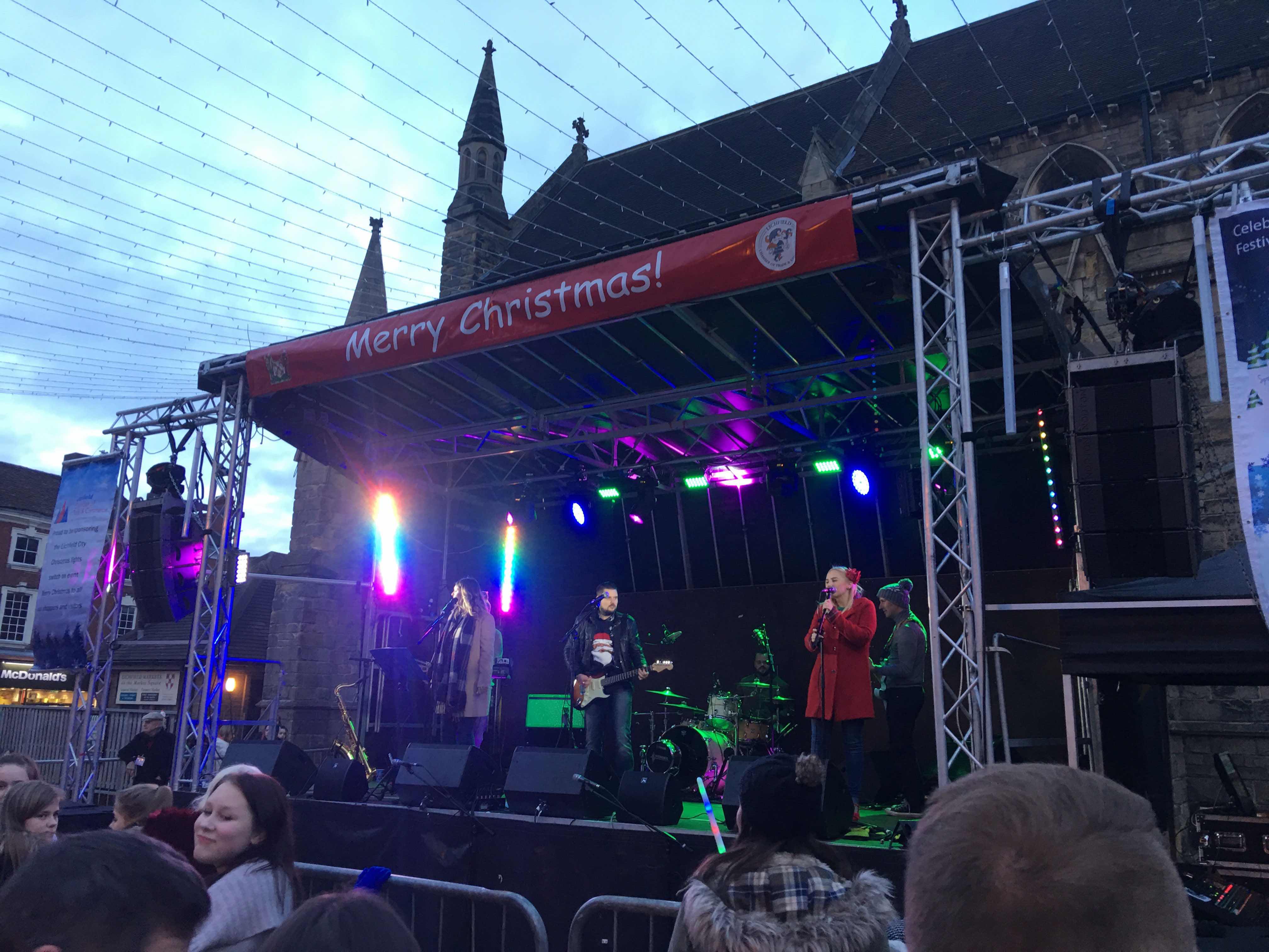 outdoor stage hire, stage for festival , stage hire near me , staging for events , staging for concert , platform hire , 