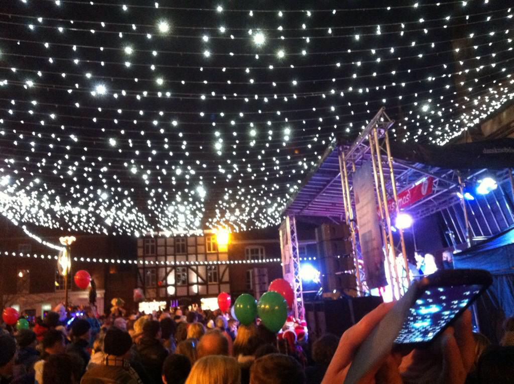 outdoor stage hire, stage for festival , stage hire near me , staging for events , staging for concert , platform hire , 