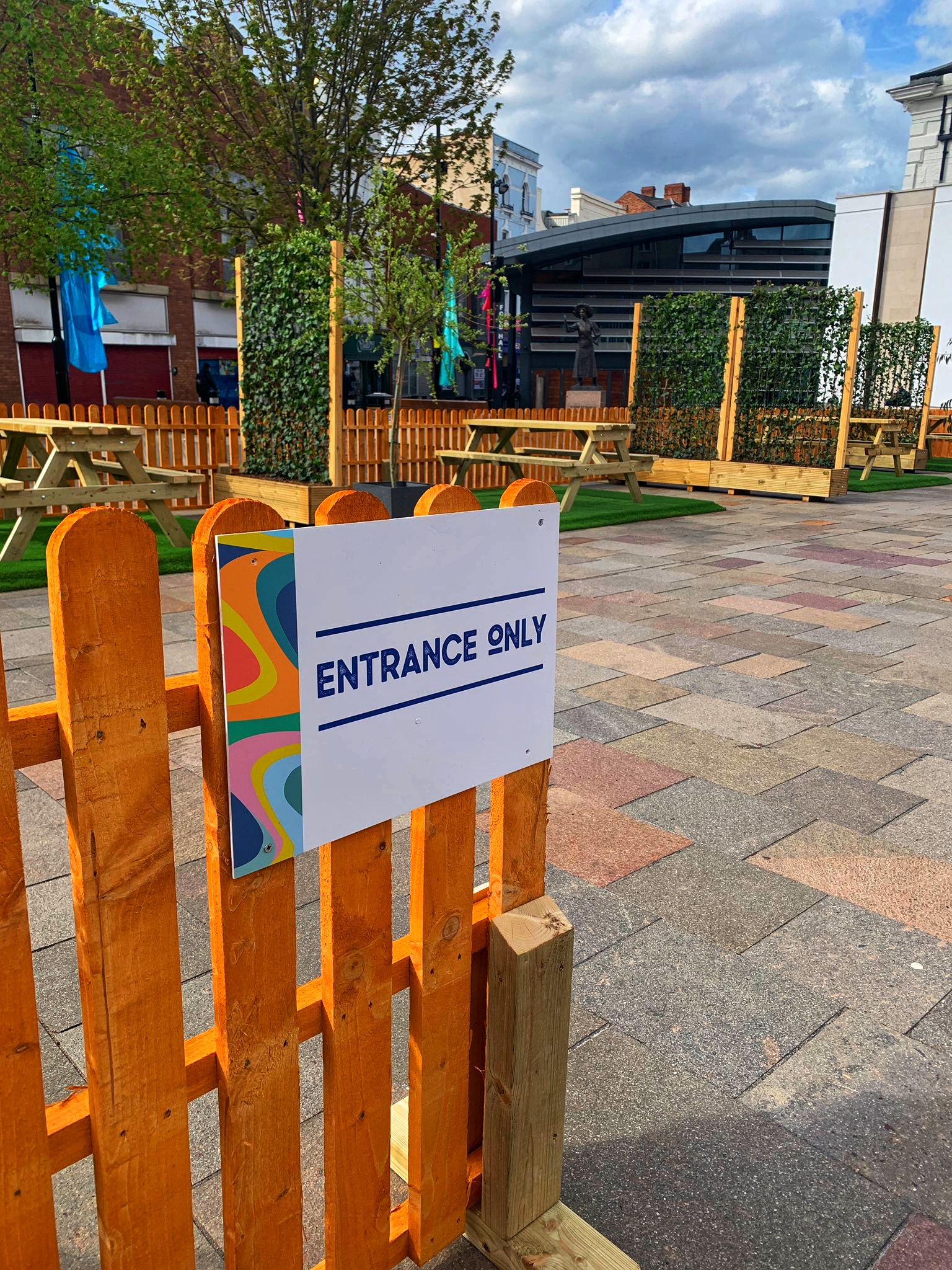 rustic picket fence hire , picket fecning hire , fence hire , event fence hire , crowd fence hire , white picket fence hire , local fencing hire , 