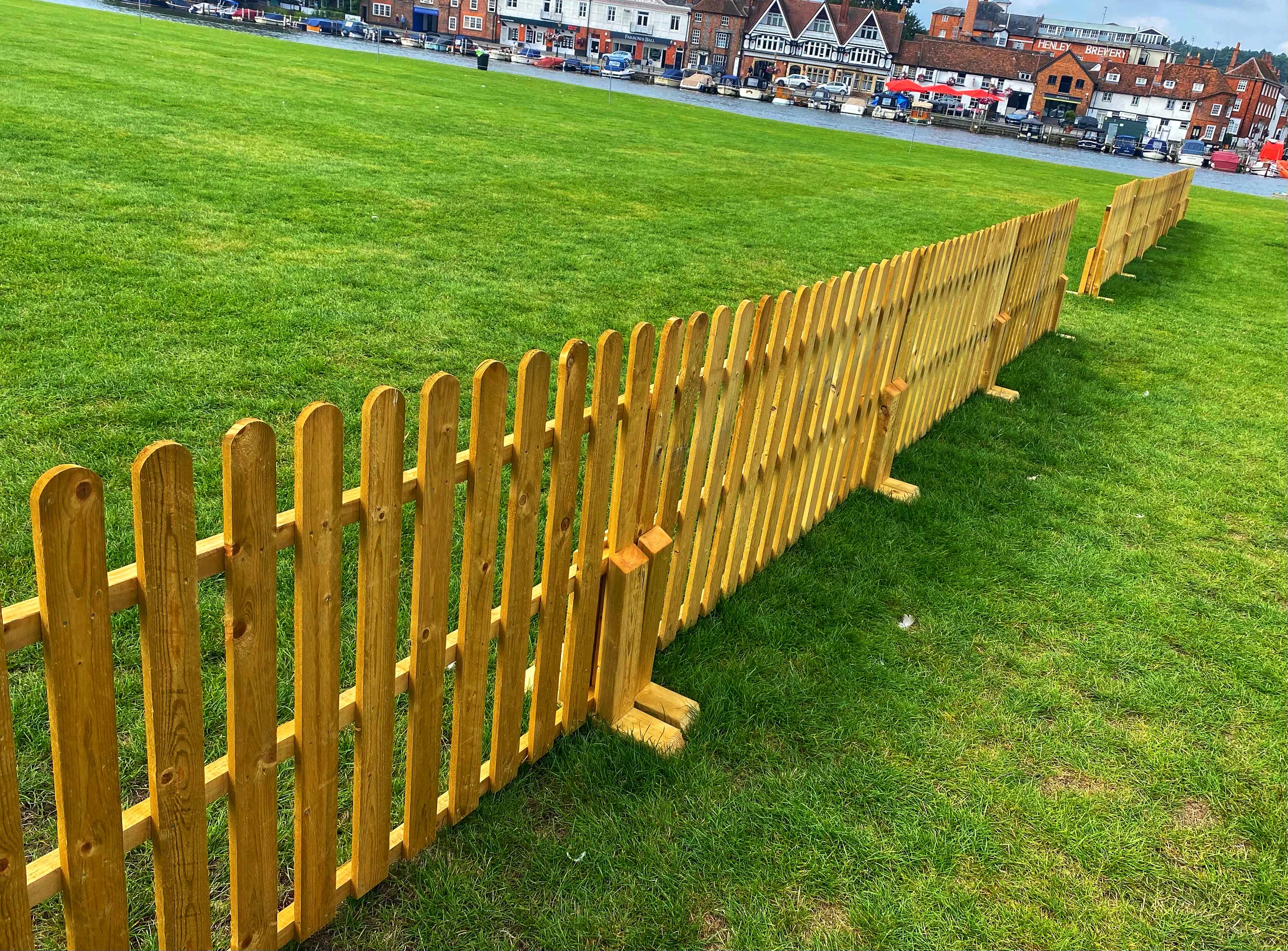 rustic picket fence hire , rustic fence , rustic fence events , picket fence hire , rental of picket fence , wooden fence hire , eventmen , stagemen ,
