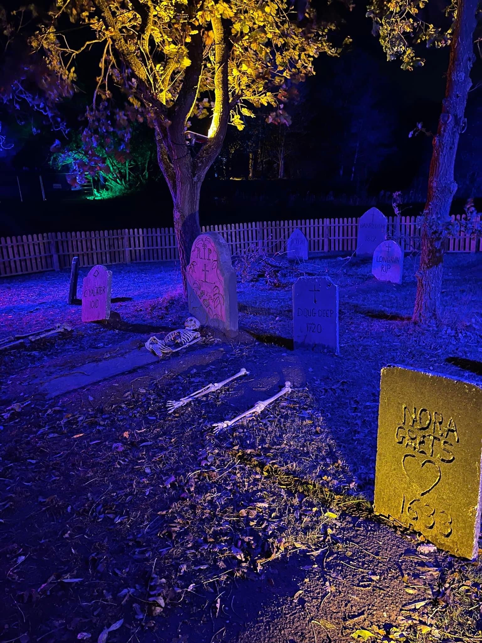 rustic picket fence hire , rustic fence , rustic fence events , picket fence hire , rental of picket fence , wooden fence hire , eventmen , stagemen ,