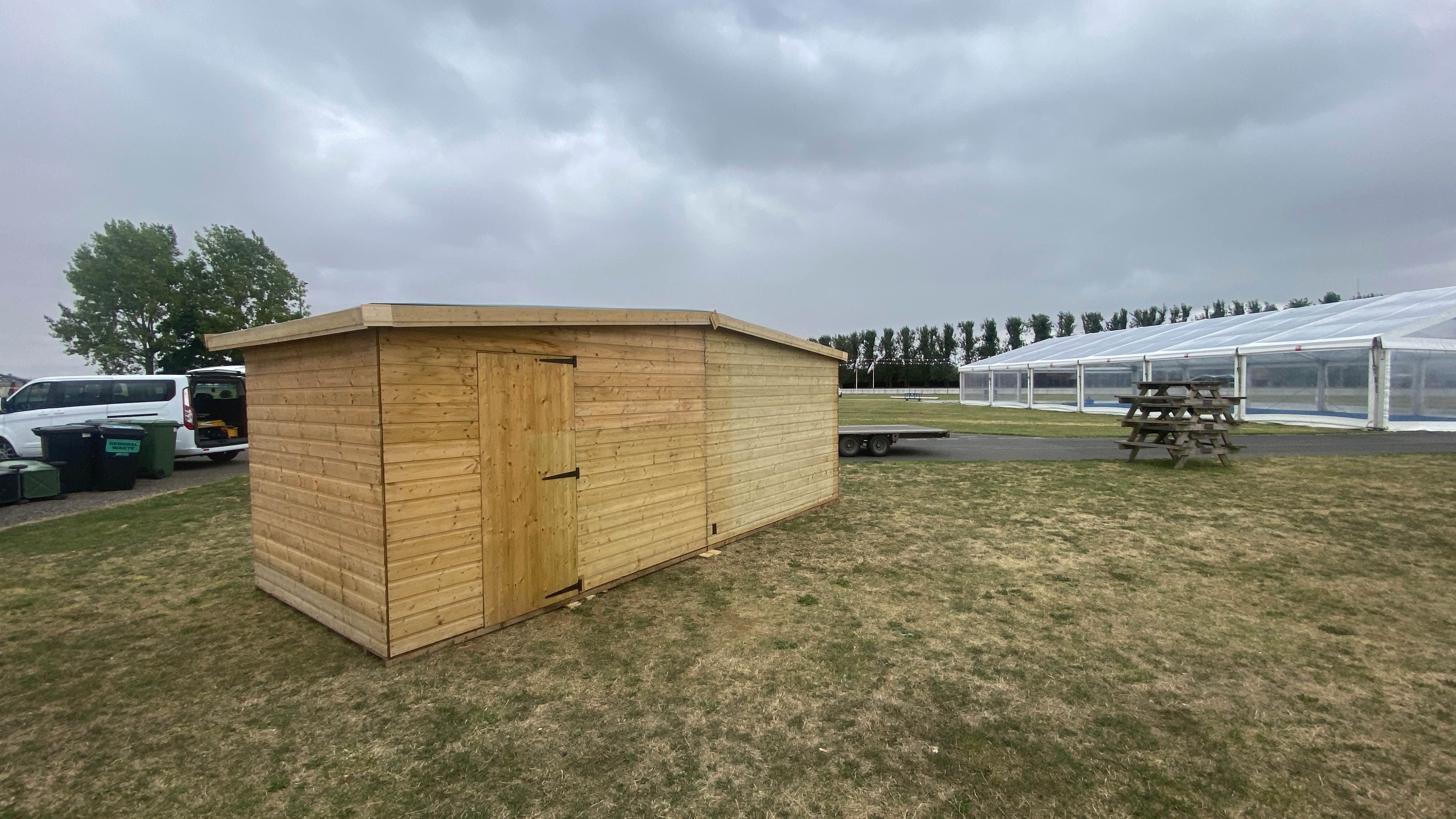 wooden chalet hire , wooden shed hire , chalet rental , christmas market chalet , market shed for hire , hire a market shed , food festival chalet hire , 