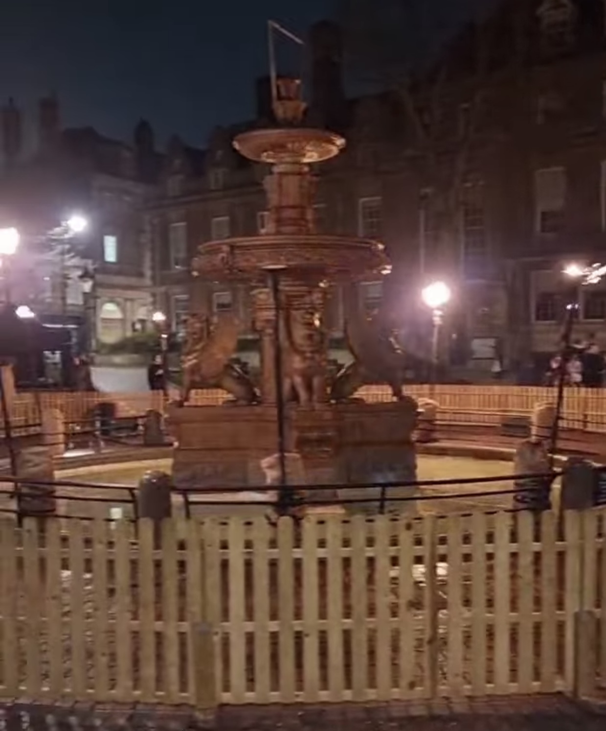 rustic picket fence hire , rustic fence , rustic fence events , picket fence hire , rental of picket fence , wooden fence hire , eventmen , stagemen ,