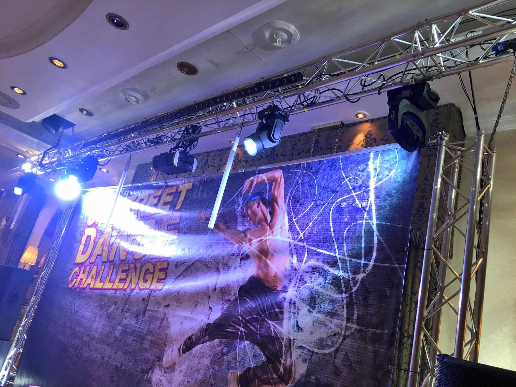 truss hire , concert trussing , rigging services , truss rigging , lighting truss , 