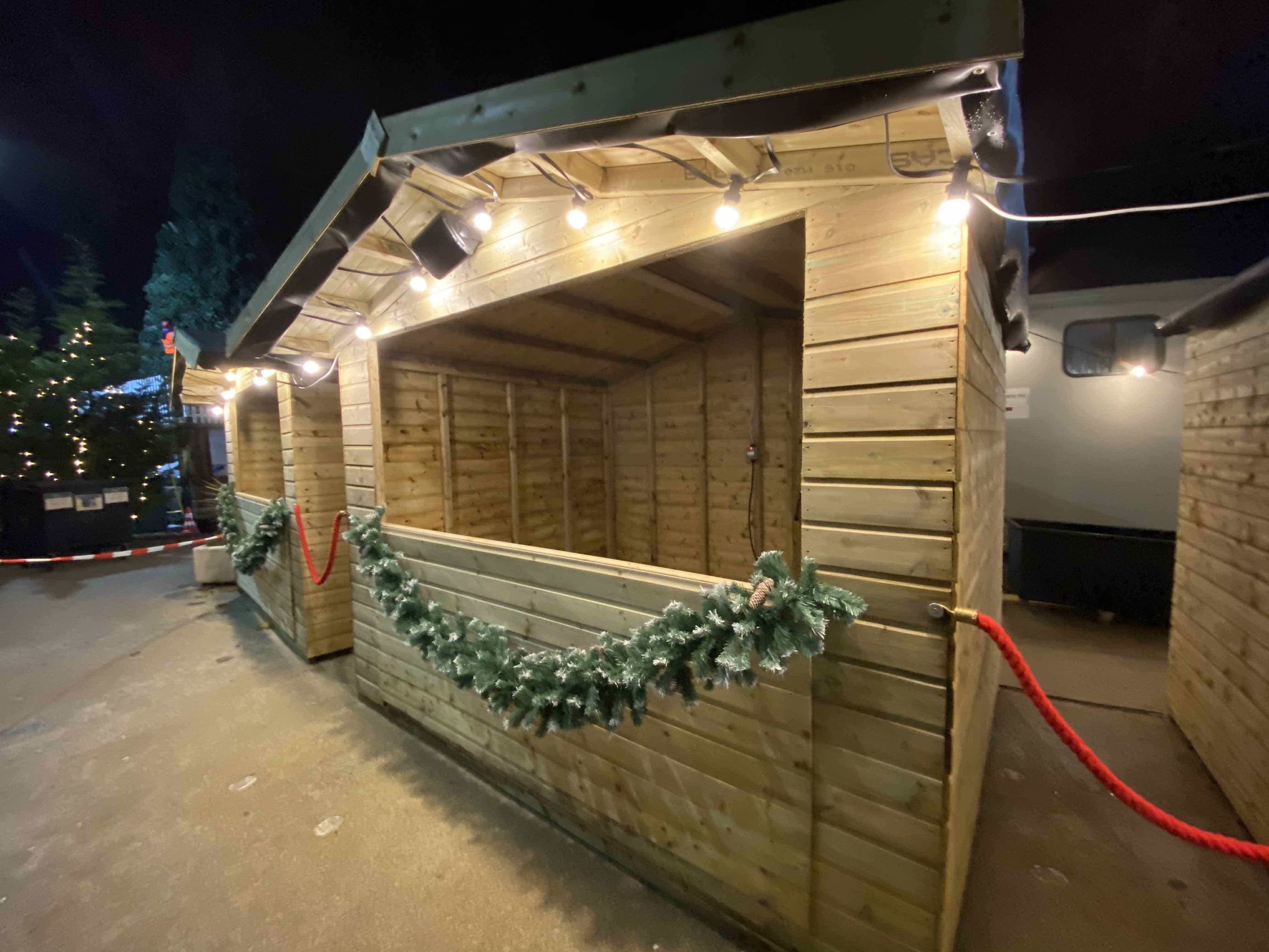 winter garland hire , garland rental , christmas decoration hire , decoration rental ,