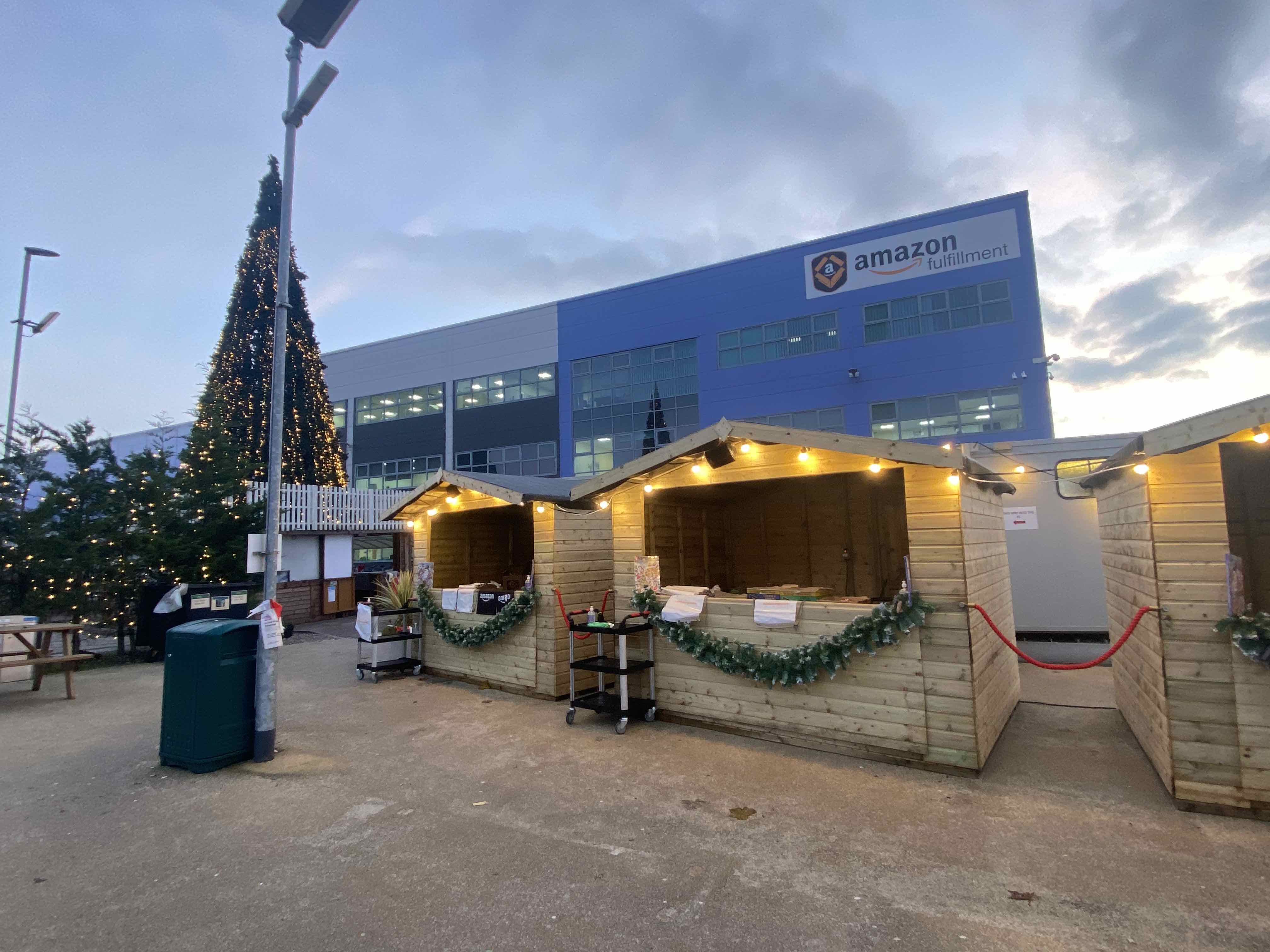 wooden chalet hire , wooden shed hire , chalet rental , christmas market chalet , market shed for hire , hire a market shed , food festival chalet hire , 